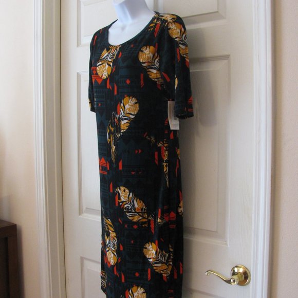 2/$15 LuLaRoe Julia Dress Medium NWT $36 Green with Feather Print Sheath - Picture 4 of 4